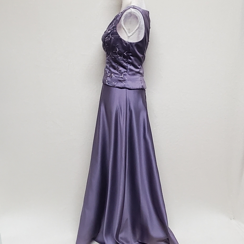 80s Vintage Royal Purple Floral Embroidered Boatneck A-line Two-Piece Maxi Dress - Picture 8 of 14